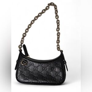 Gucci Black GG Embossed Leather Shoulder Bag with Gold Chain
